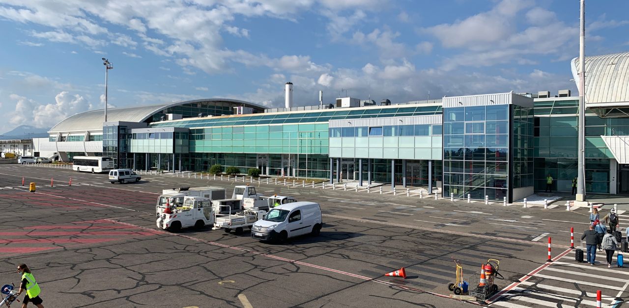 British Airways BIA Terminal – Bastia Poretta Airport