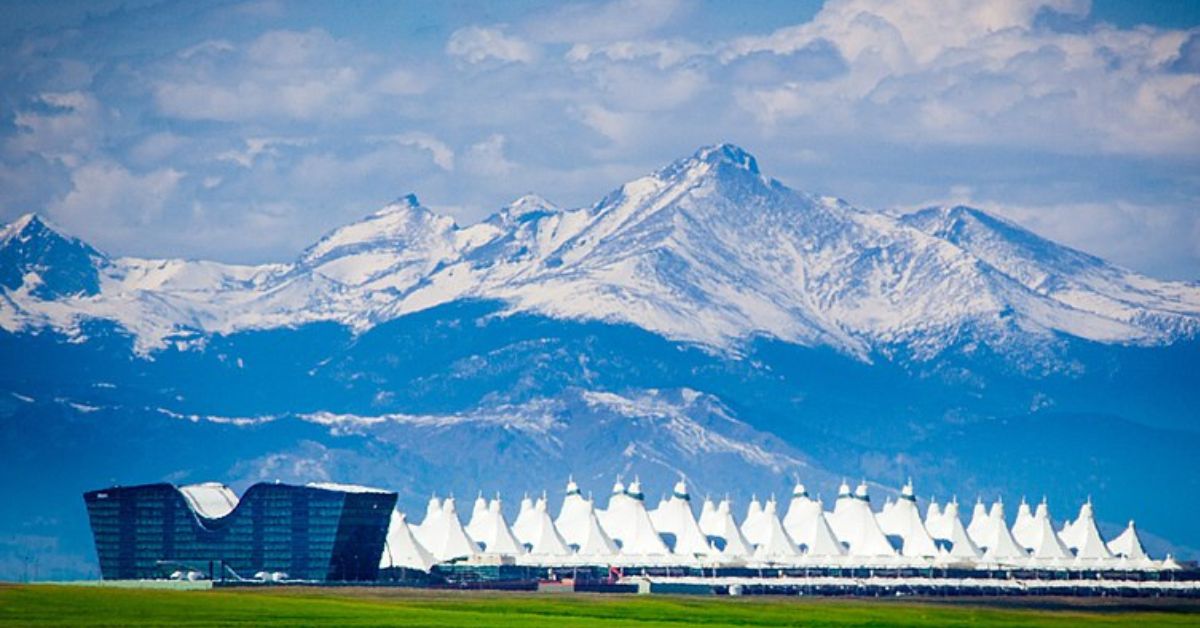 Alaska Airlines DEN Terminal – Denver International Airport